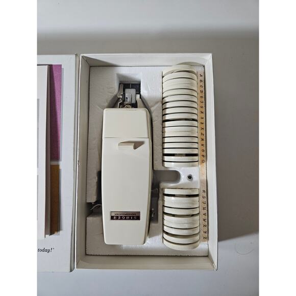 VUntage Singer Monogrammer Sewing Machine Attachment - Picture 3 of 4